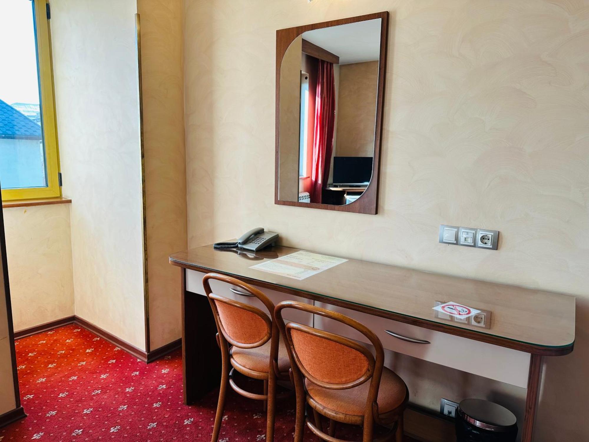 Hotel Rai Sofia Buitenkant foto